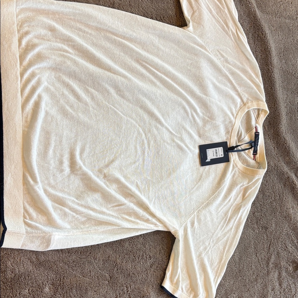Tommy Hilfiger Short Sleeve Crewneck Tee in Off-White
